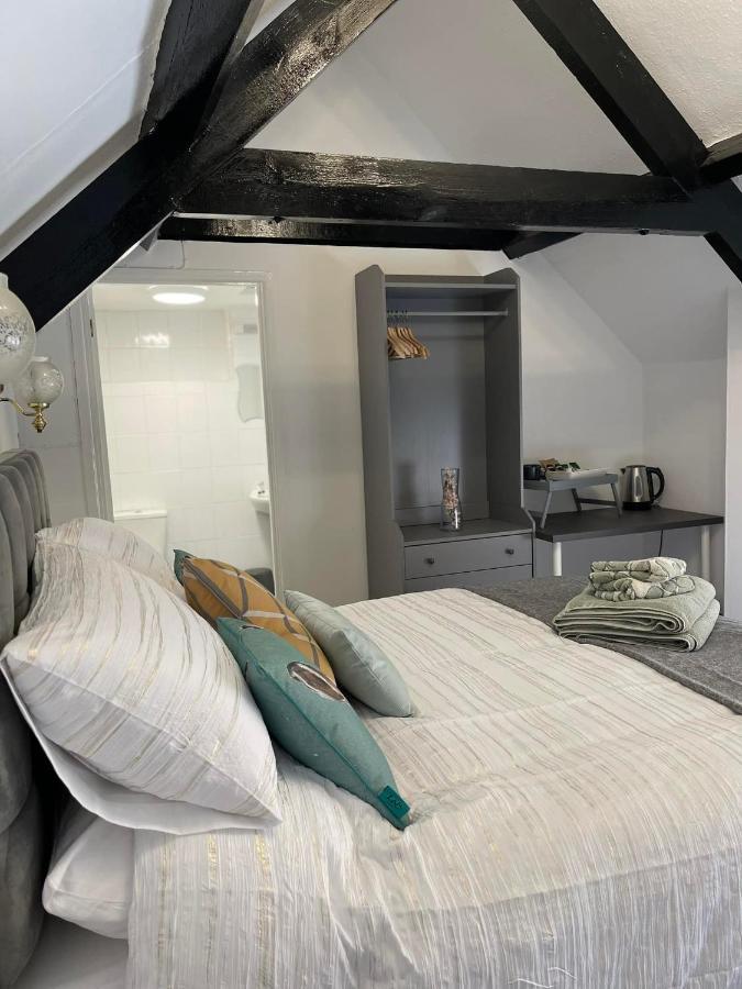 Britannia Inn Sherborne  Buitenkant foto